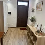 L'isola Apartment